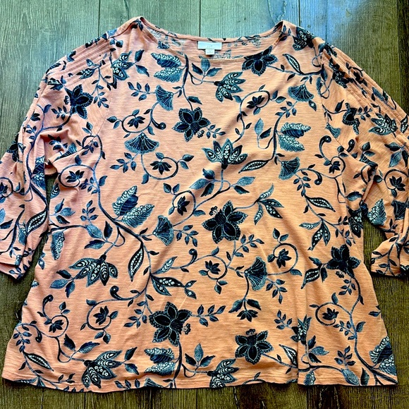 J. Jill Peach and Navy Floral Top - Picture 1 of 6
